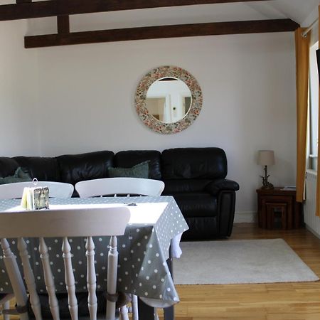 Willow Cottage In Idyllic Location Harrietsham Exterior foto